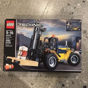 Lego Technic Heavy Duty Forklift